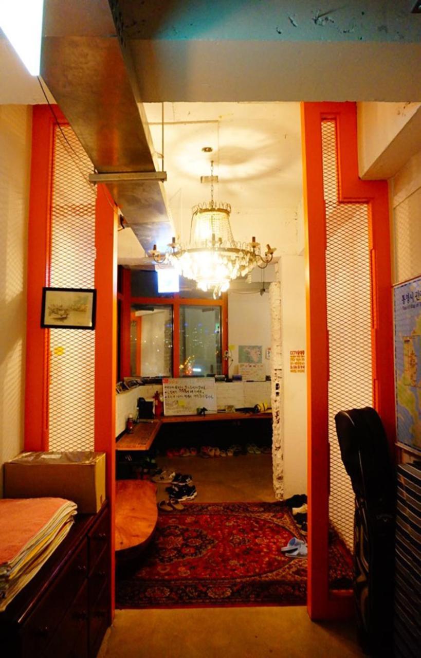 Lifeguesthouse Тхонъён Экстерьер фото